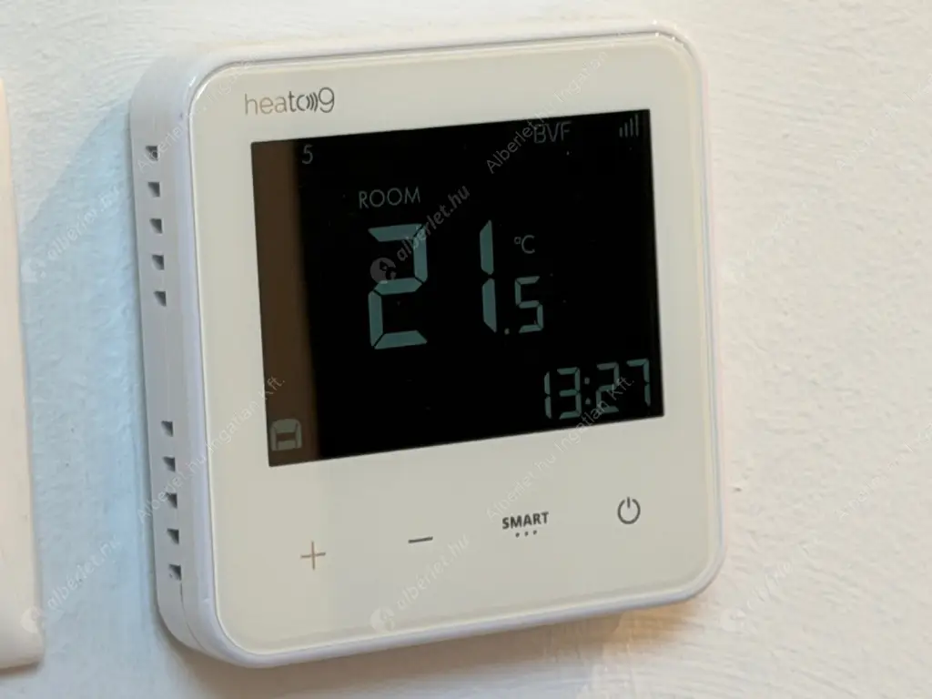 Kiadó albérlet 350000 Ft/hó áron: Budapest, VI. kerület  Vörösmarty utca. Mérete: 37 nm, 1 szobás | Alberlet.hu - 6605745