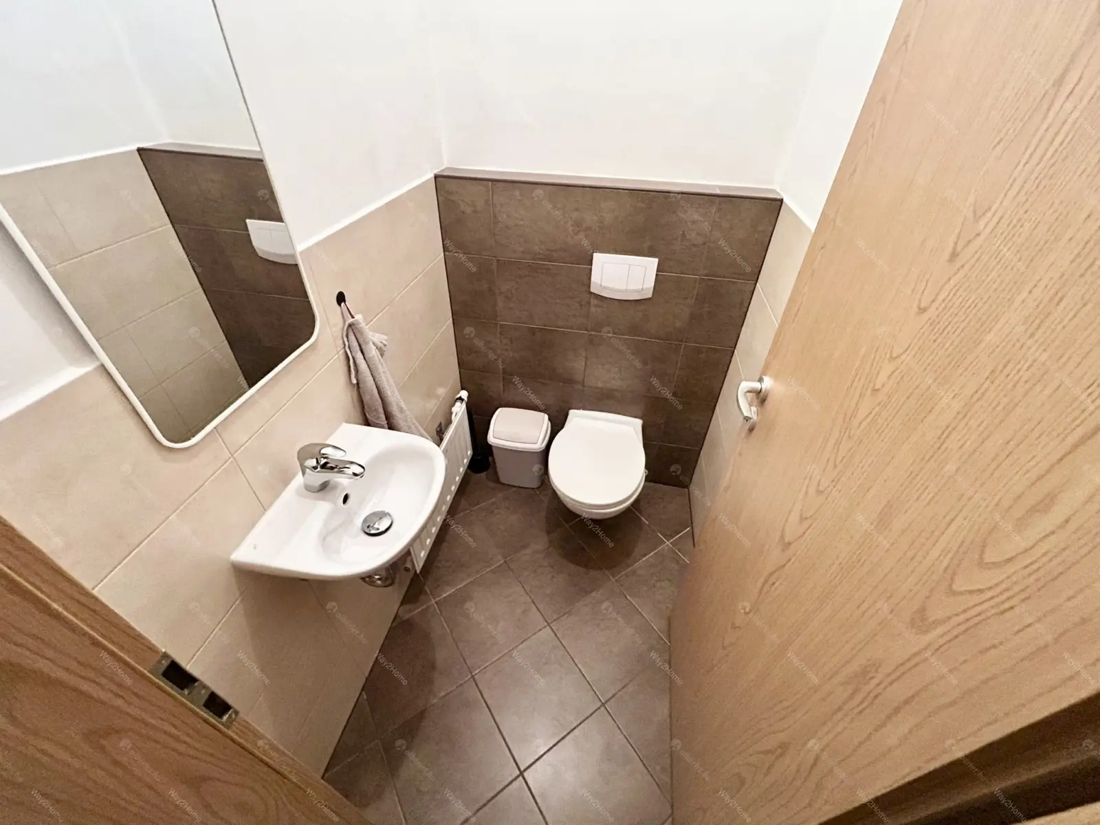 Kiadó albérlet 270000 Ft/hó áron: Budapest, VI. kerület  Vörösmarty utca. Mérete: 65 nm, 3 szobás | Alberlet.hu - 6642199