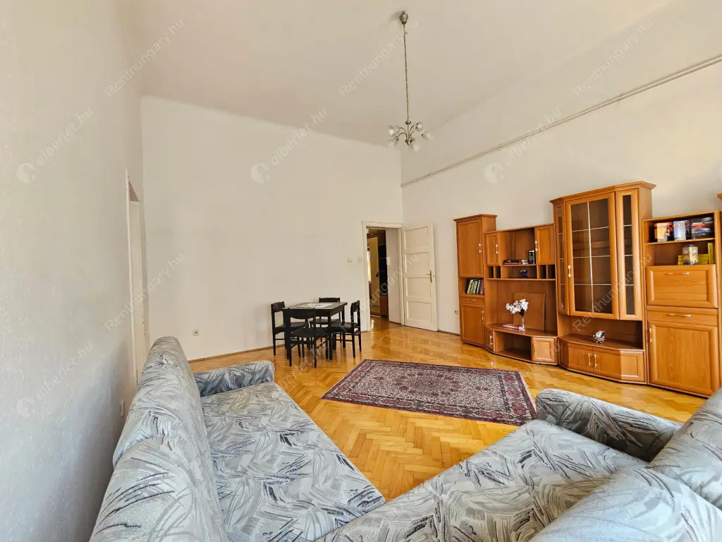 Kiadó albérlet 240000 Ft/hó áron: Budapest, VI. kerület  Vörösmarty utca. Mérete: 69 nm, 2 szobás | Alberlet.hu - 6573288