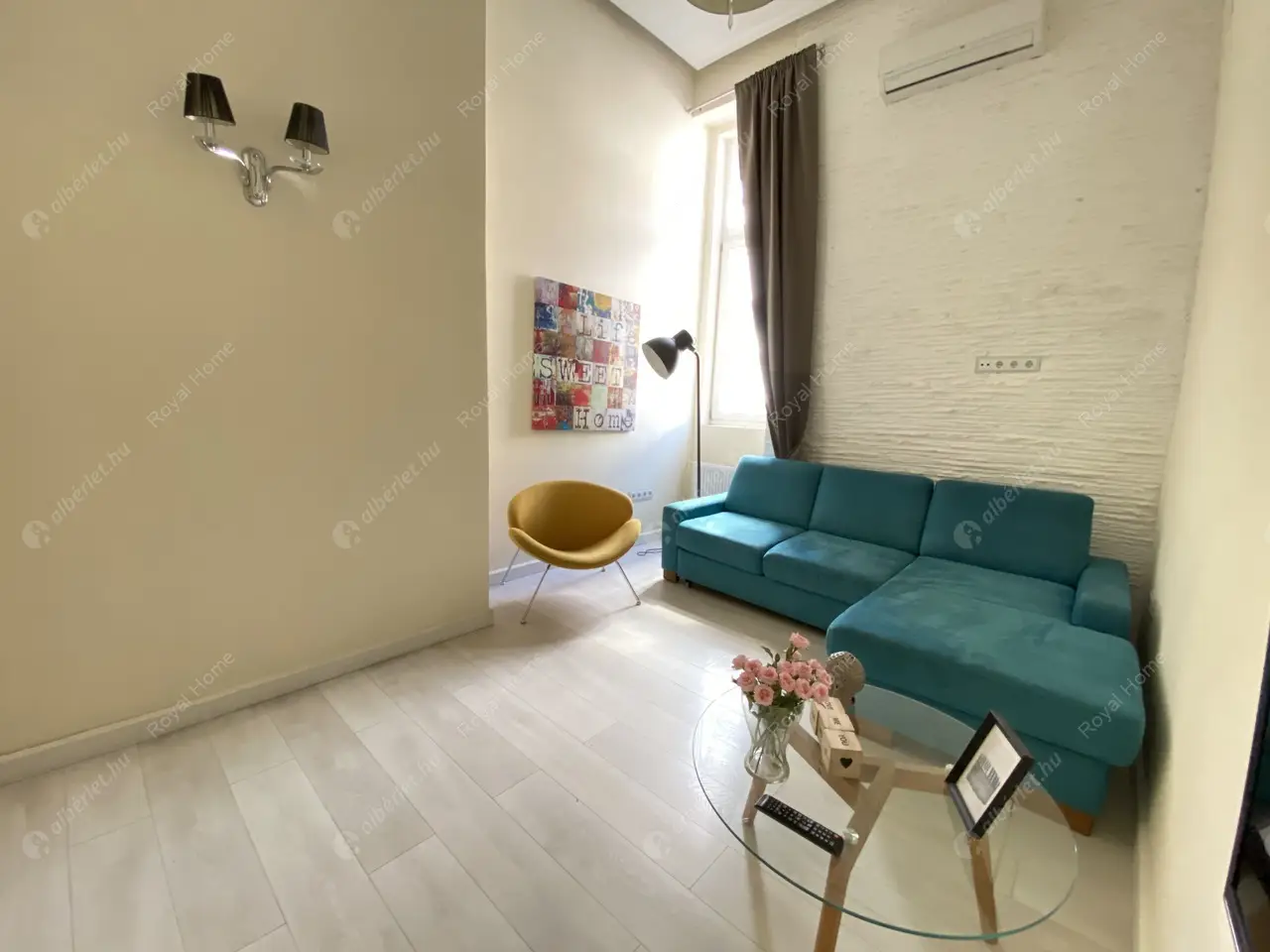 Kiadó albérlet 423000 Ft/hó áron: Budapest, VI. kerület  Vörösmarty utca. Mérete: 70 nm, 3 szobás | Alberlet.hu - 5011520