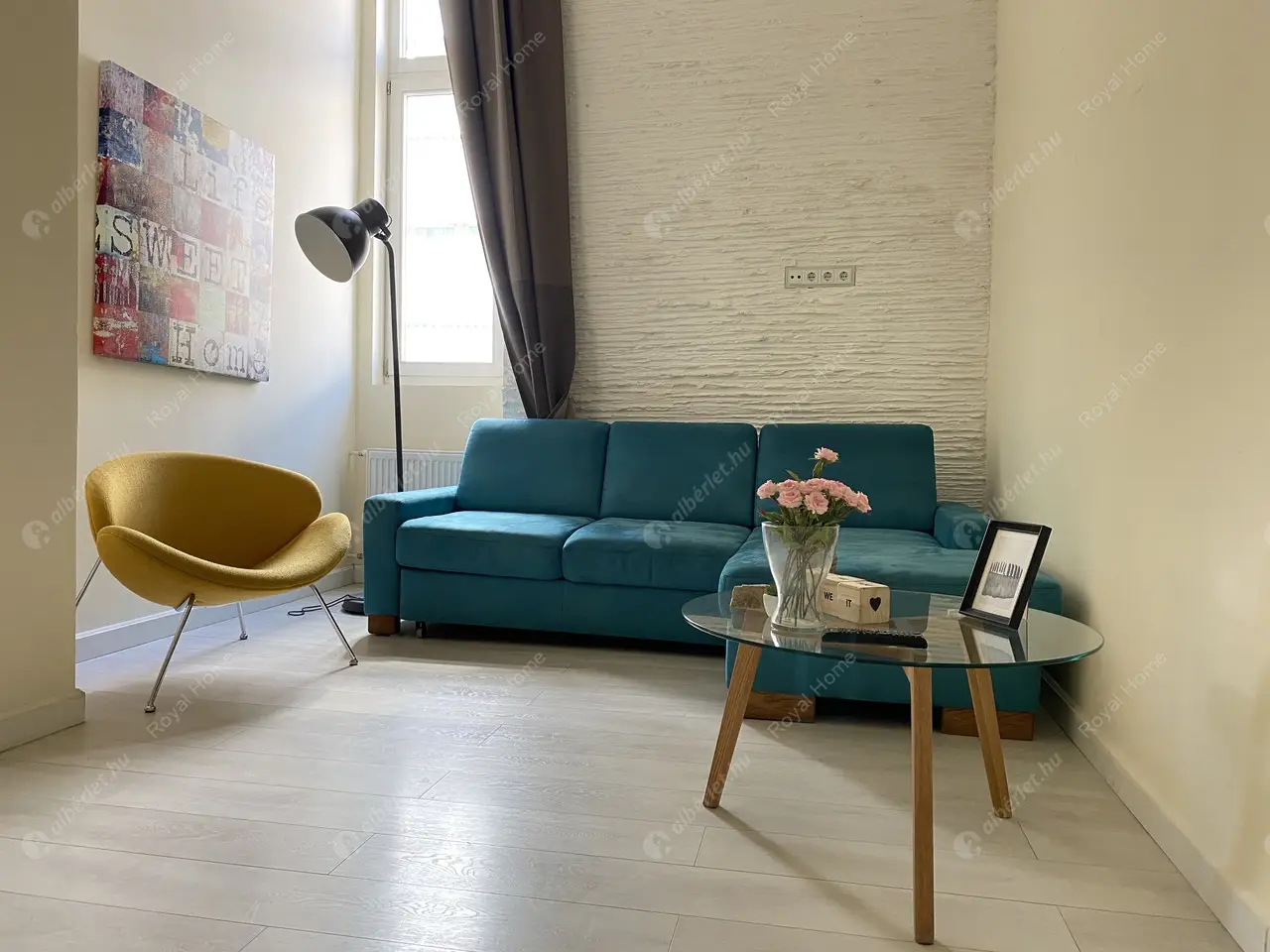 Kiadó albérlet 423000 Ft/hó áron: Budapest, VI. kerület  Vörösmarty utca. Mérete: 70 nm, 3 szobás | Alberlet.hu - 5011521