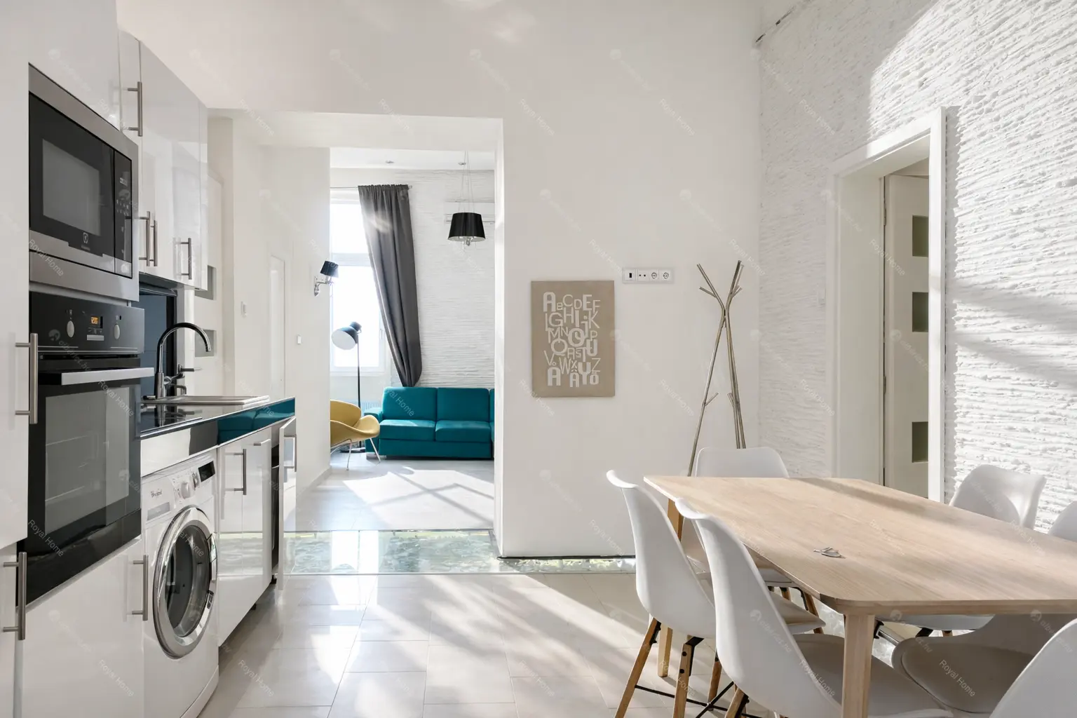 Kiadó albérlet 346000 Ft/hó áron: Budapest, VI. kerület  Vörösmarty utca. Mérete: 70 nm, 3 szobás | Alberlet.hu - 6666417