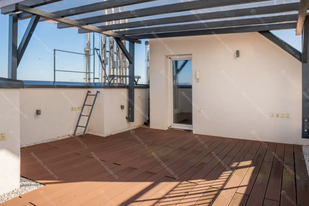 Kiadó albérlet 599000 Ft/hó áron: Budapest, VI. kerület  Vörösmarty utca. Mérete: 73 nm, 3 szobás | Alberlet.hu - 6677705