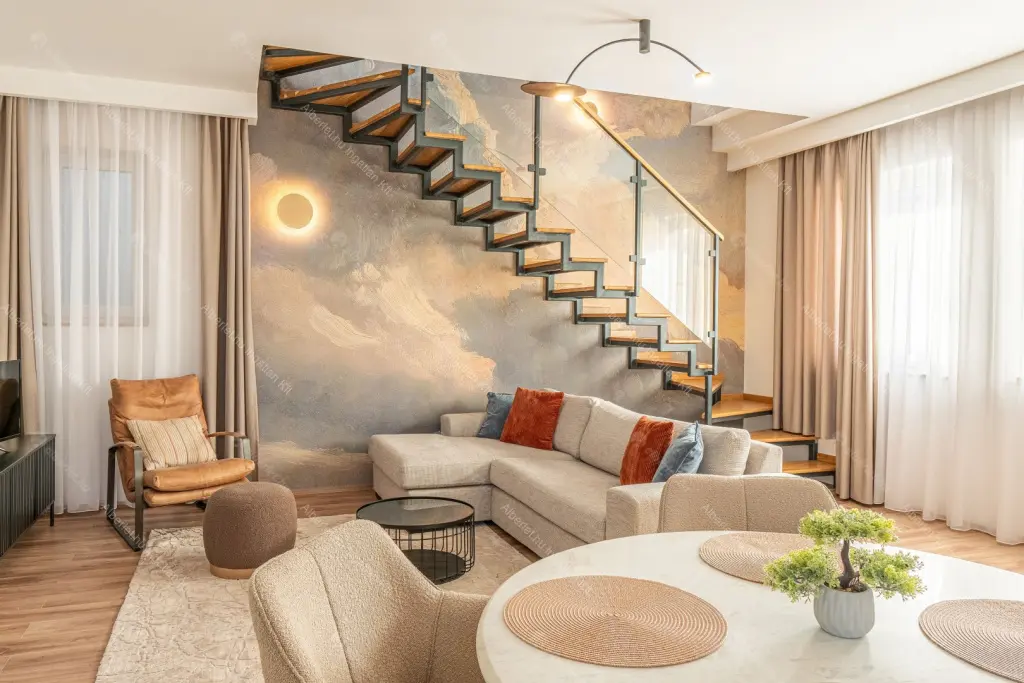 Kiadó albérlet 599000 Ft/hó áron: Budapest, VI. kerület  Vörösmarty utca. Mérete: 73 nm, 3 szobás | Alberlet.hu - 6677706