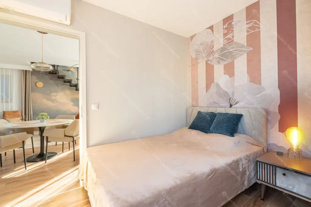 Kiadó albérlet 550000 Ft/hó áron: Budapest, VI. kerület  Vörösmarty utca. Mérete: 73 nm, 3 szobás | Alberlet.hu - 6701986