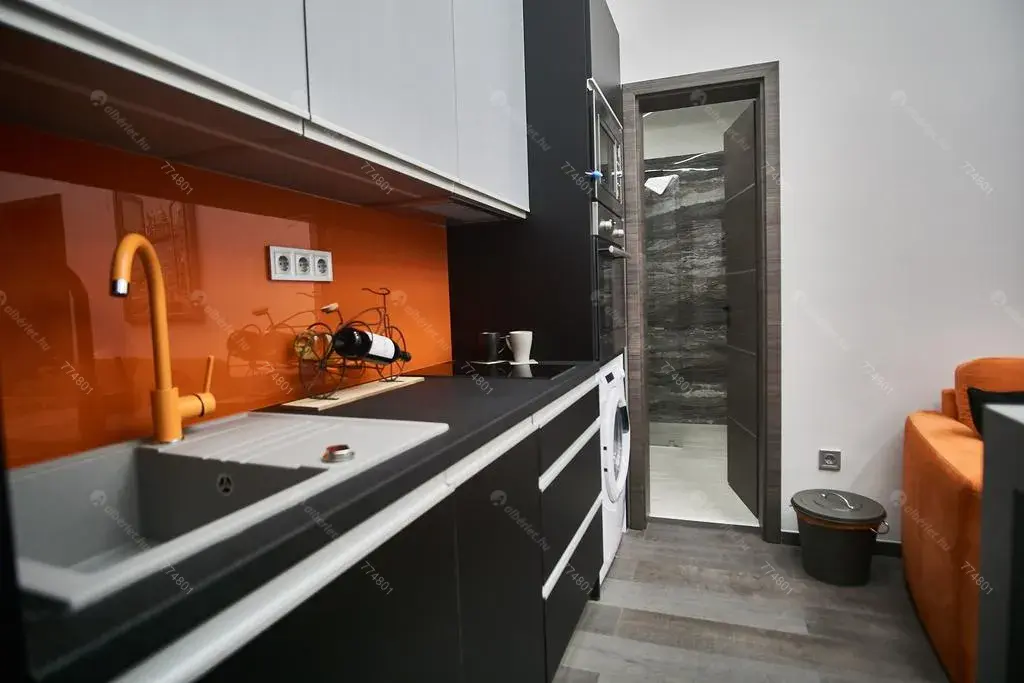 Kiadó albérlet 220000 Ft/hó áron: Budapest, VI. kerület  Weiner Leó utca. Mérete: 30 nm, 1 szobás | Alberlet.hu - 6655949