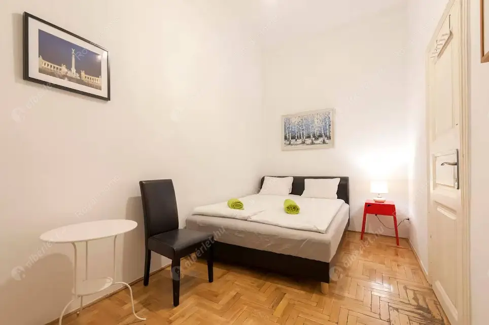 Kiadó albérlet 450000 Ft/hó áron: Budapest, VI. kerület  Weiner Leó utca. Mérete: 80 nm, 4 szobás | Alberlet.hu - 6629237