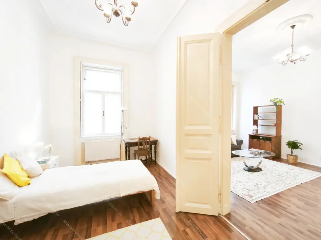 Kiadó albérlet 340000 Ft/hó áron: Budapest, VI. kerület  Weiner Leó utca. Mérete: 86 nm, 3 szobás | Alberlet.hu - 6676849