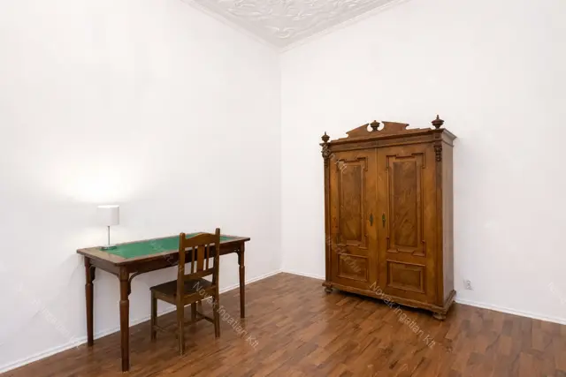 Kiadó albérlet 340000 Ft/hó áron: Budapest, VI. kerület  Weiner Leó utca. Mérete: 86 nm, 3 szobás | Alberlet.hu - 6676961