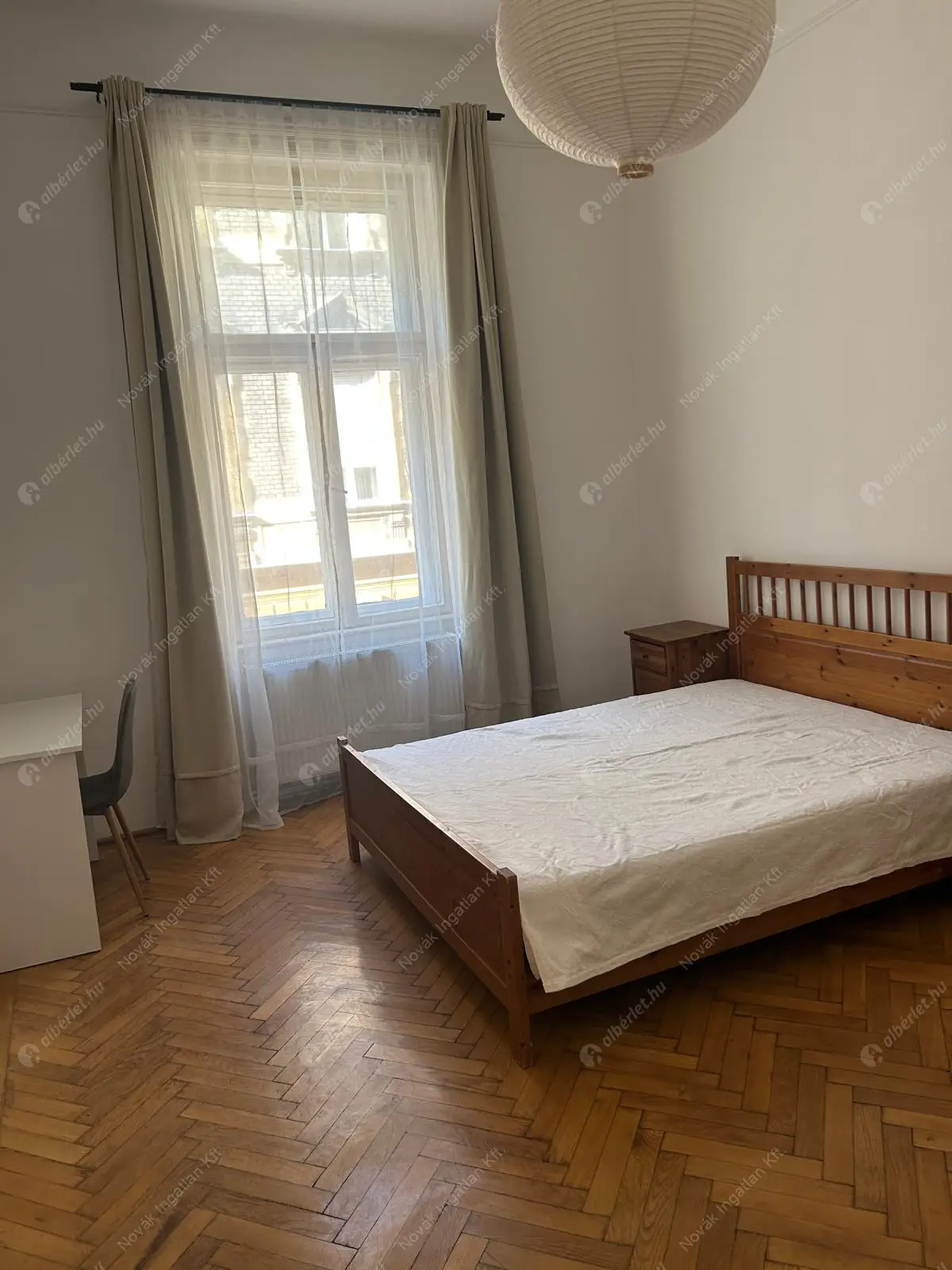 Kiadó albérlet 350000 Ft/hó áron: Budapest, VI. kerület  Weiner Leó utca. Mérete: 90 nm, 4 szobás | Alberlet.hu - 6574772