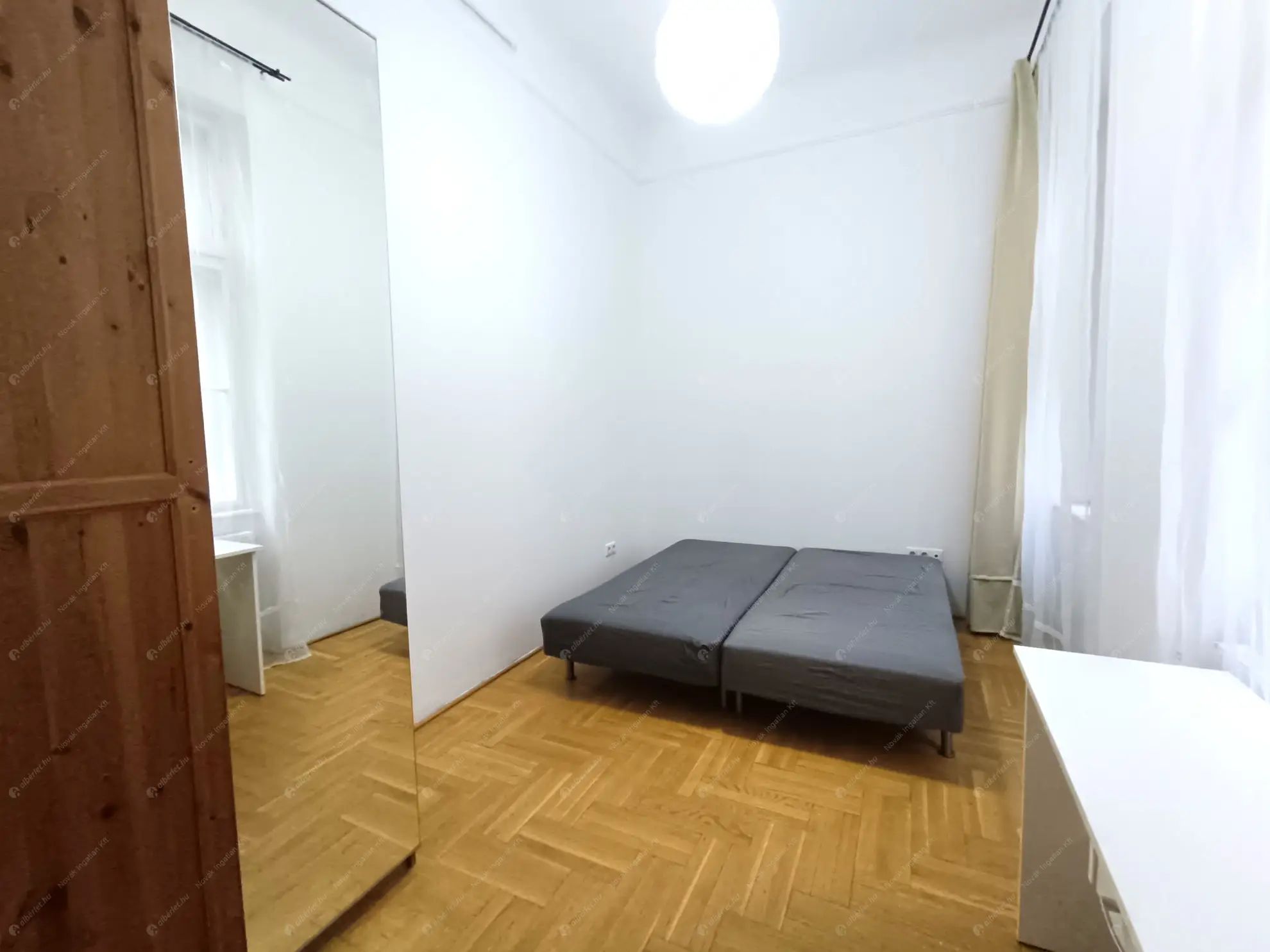 Kiadó albérlet 350000 Ft/hó áron: Budapest, VI. kerület  Weiner Leó utca. Mérete: 90 nm, 4 szobás | Alberlet.hu - 6575931