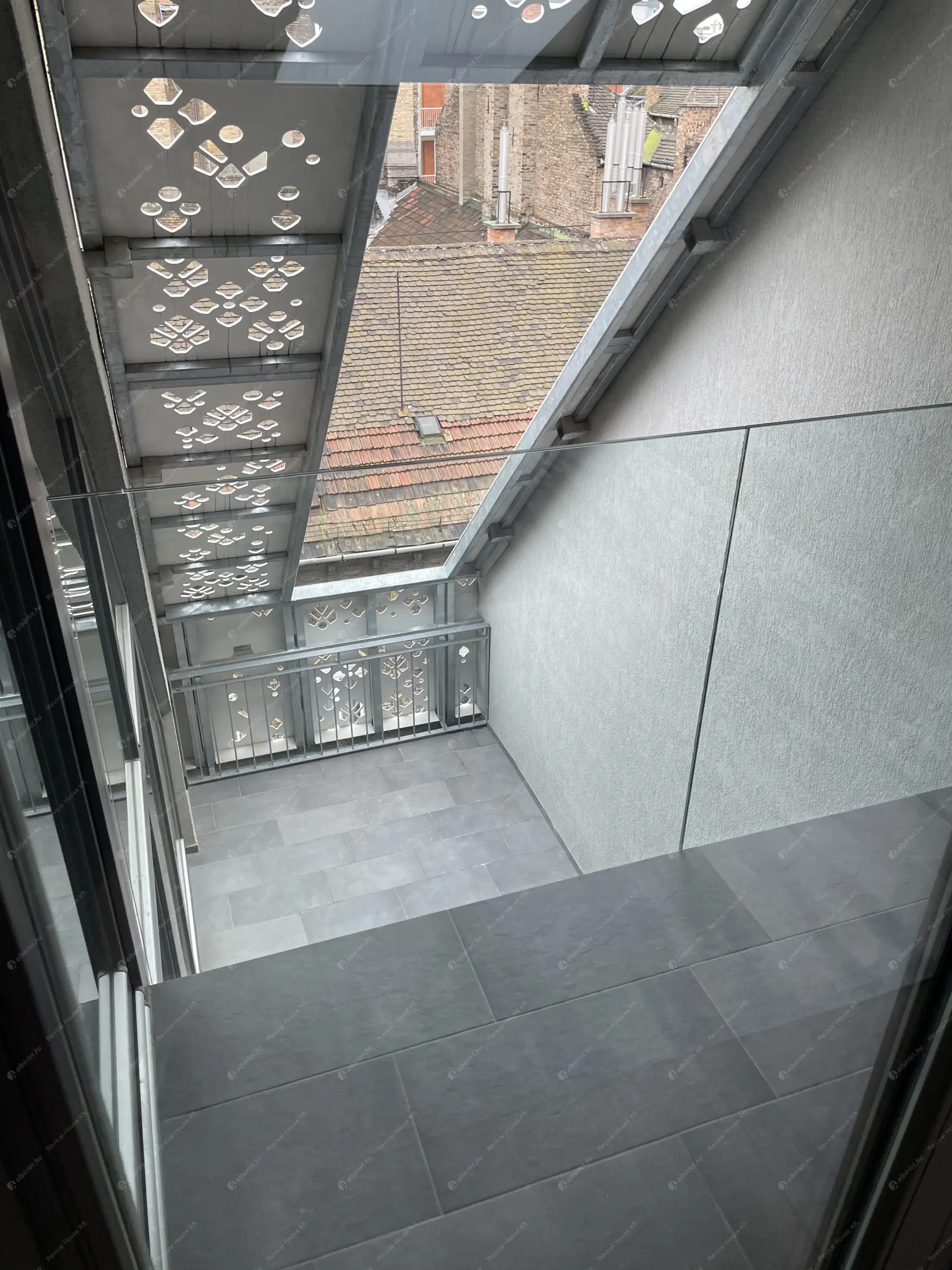 Kiadó albérlet 1490000 Ft/hó áron: Budapest, VI. kerület  Zichy Jenő utca. Mérete: 140 nm, 4 szobás | Alberlet.hu - 6631147