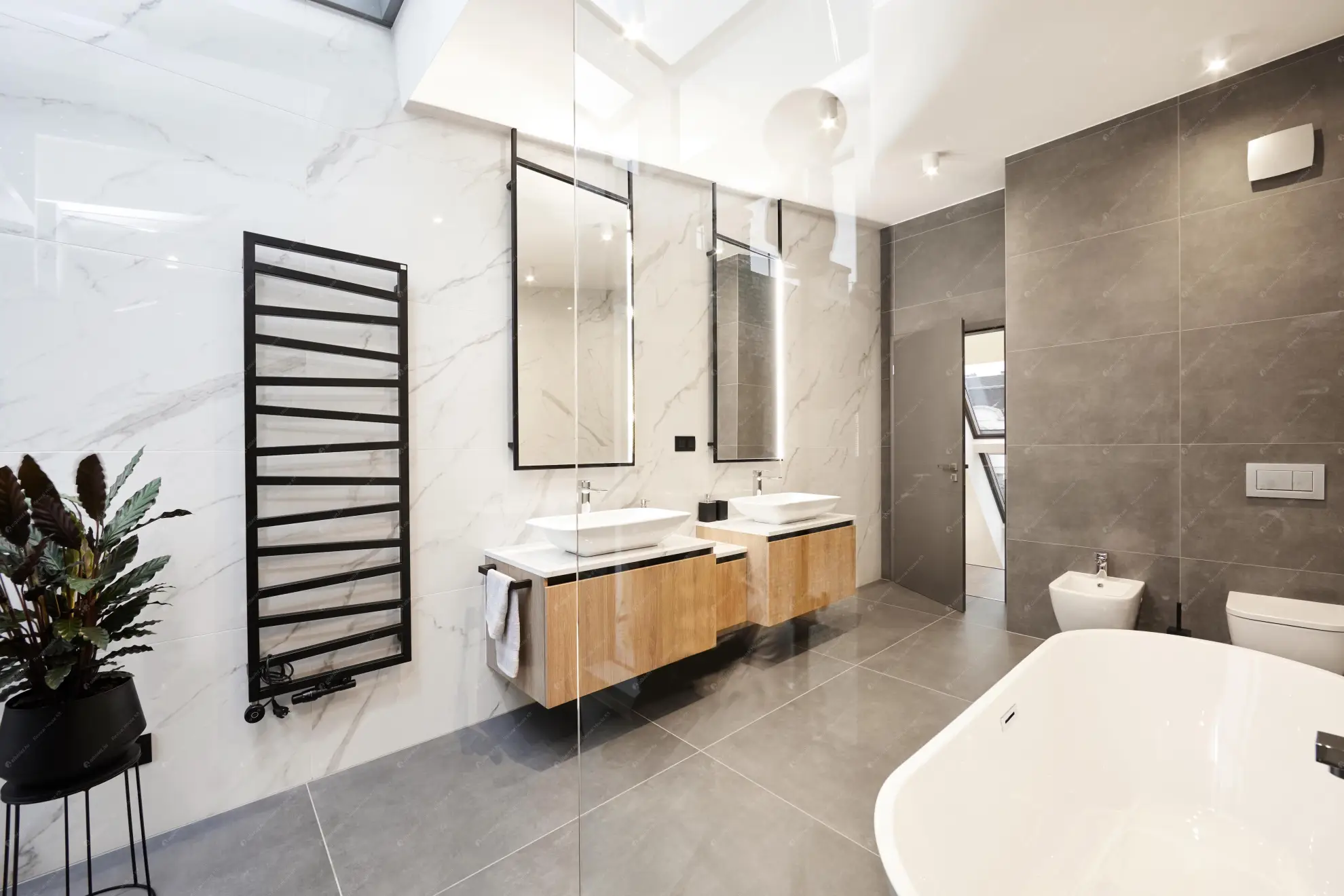 Kiadó albérlet 1490000 Ft/hó áron: Budapest, VI. kerület  Zichy Jenő utca. Mérete: 140 nm, 4 szobás | Alberlet.hu - 6631157