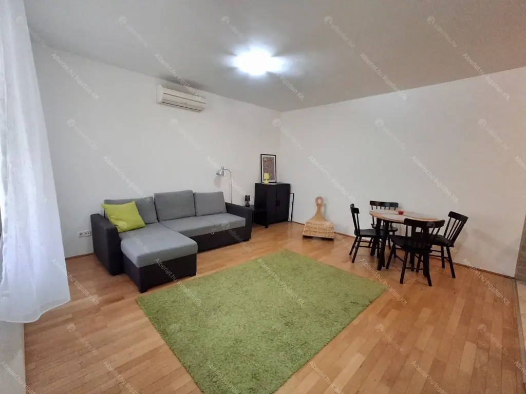 Kiadó albérlet 195000 Ft/hó áron: Budapest, VI. kerület  Zichy Jenő utca. Mérete: 32 nm, 1 szobás | Alberlet.hu - 6652704