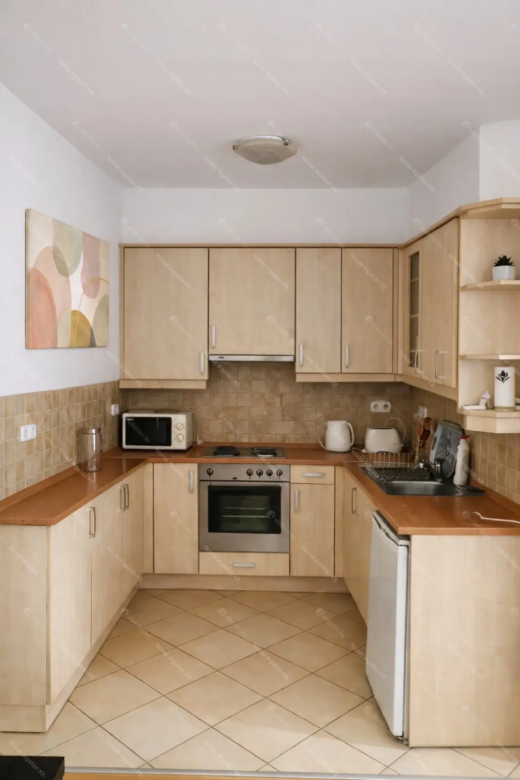 Kiadó albérlet 195000 Ft/hó áron: Budapest, VI. kerület  Zichy Jenő utca. Mérete: 32 nm, 1 szobás | Alberlet.hu - 6653916