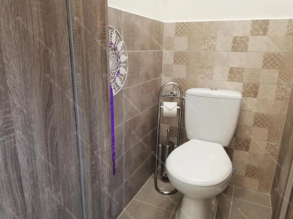 Kiadó albérlet 250000 Ft/hó áron: Budapest, VI. kerület  Zichy Jenő utca. Mérete: 34 nm, 2 szobás | Alberlet.hu - 6669863