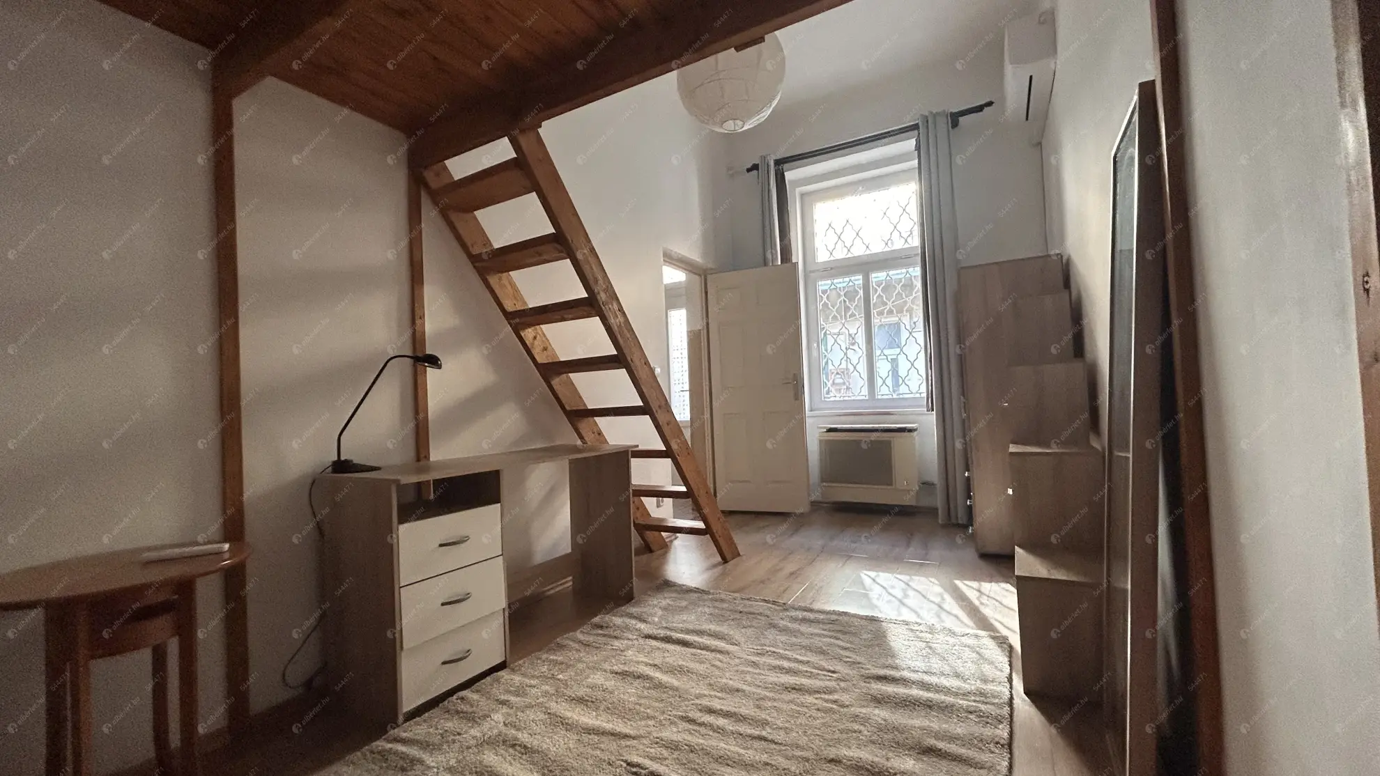 Kiadó albérlet 160000 Ft/hó áron: Budapest, VII. kerület  Akácfa utca. Mérete: 25 nm, 1 szobás | Alberlet.hu - 6571711