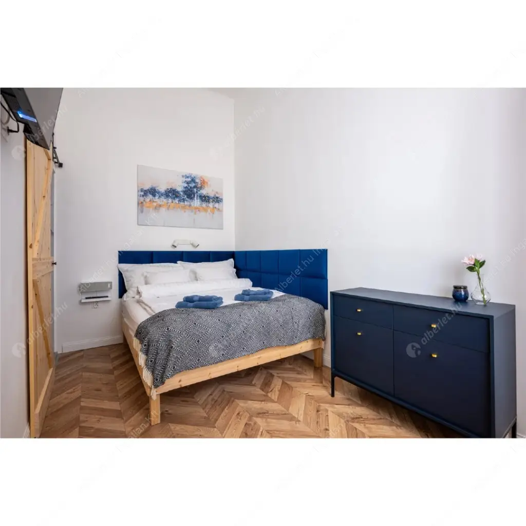 Kiadó albérlet 350000 Ft/hó áron: Budapest, VII. kerület  Akácfa utca. Mérete: 40 nm, 2 szobás | Alberlet.hu - 6573135