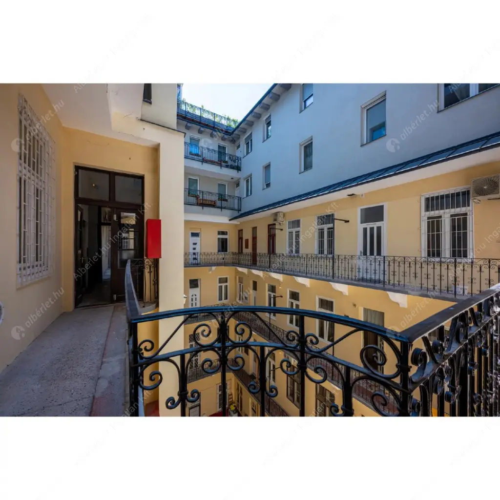 Kiadó albérlet 350000 Ft/hó áron: Budapest, VII. kerület  Akácfa utca. Mérete: 40 nm, 2 szobás | Alberlet.hu - 6573152