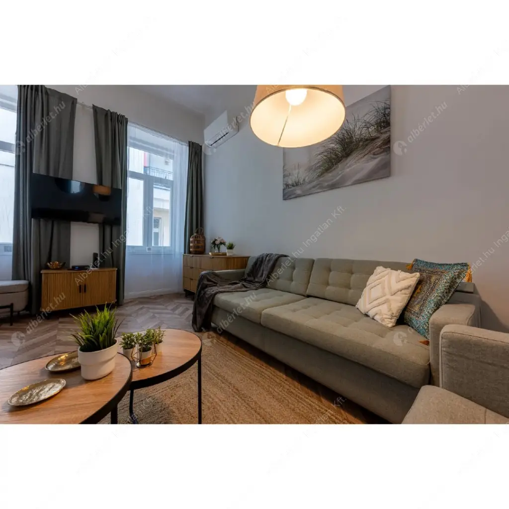 Kiadó albérlet 300000 Ft/hó áron: Budapest, VII. kerület  Akácfa utca. Mérete: 40 nm, 2 szobás | Alberlet.hu - 6585367