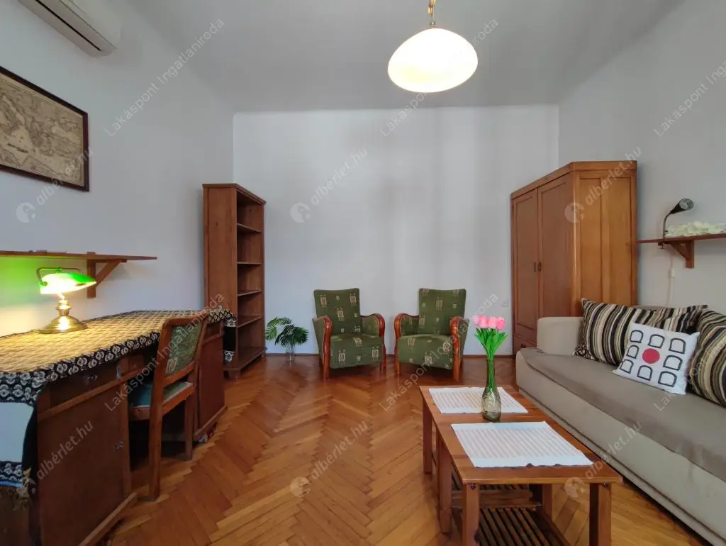 Kiadó albérlet 210000 Ft/hó áron: Budapest, VII. kerület  Akácfa utca. Mérete: 44 nm, 1 szobás | Alberlet.hu - 6534265