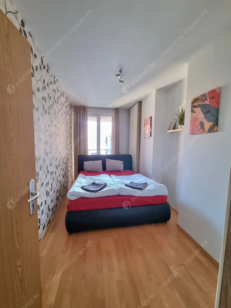 Kiadó albérlet 250000 Ft/hó áron: Budapest, VII. kerület  Akácfa utca. Mérete: 48 nm, 2 szobás | Alberlet.hu - 6583852