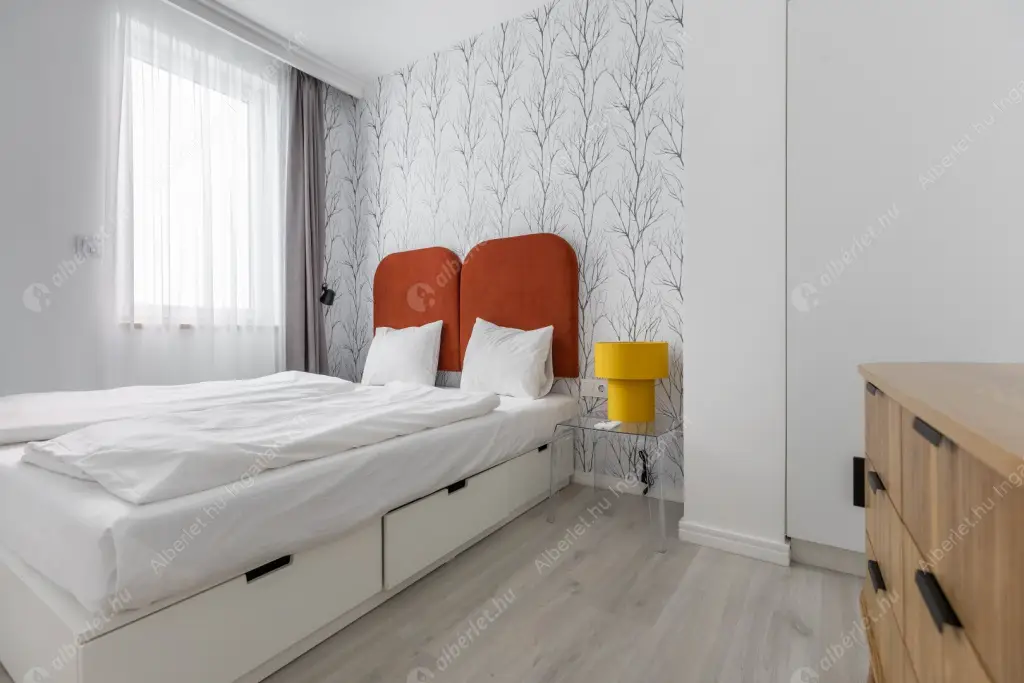 Kiadó albérlet 621000 Ft/hó áron: Budapest, VII. kerület  Akácfa utca. Mérete: 79 nm, 3 szobás | Alberlet.hu - 6554310