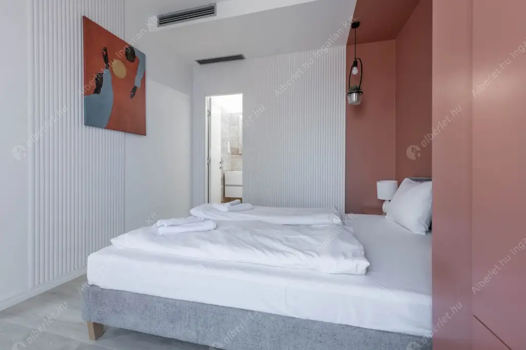 Kiadó albérlet 621000 Ft/hó áron: Budapest, VII. kerület  Akácfa utca. Mérete: 79 nm, 3 szobás | Alberlet.hu - 6554316