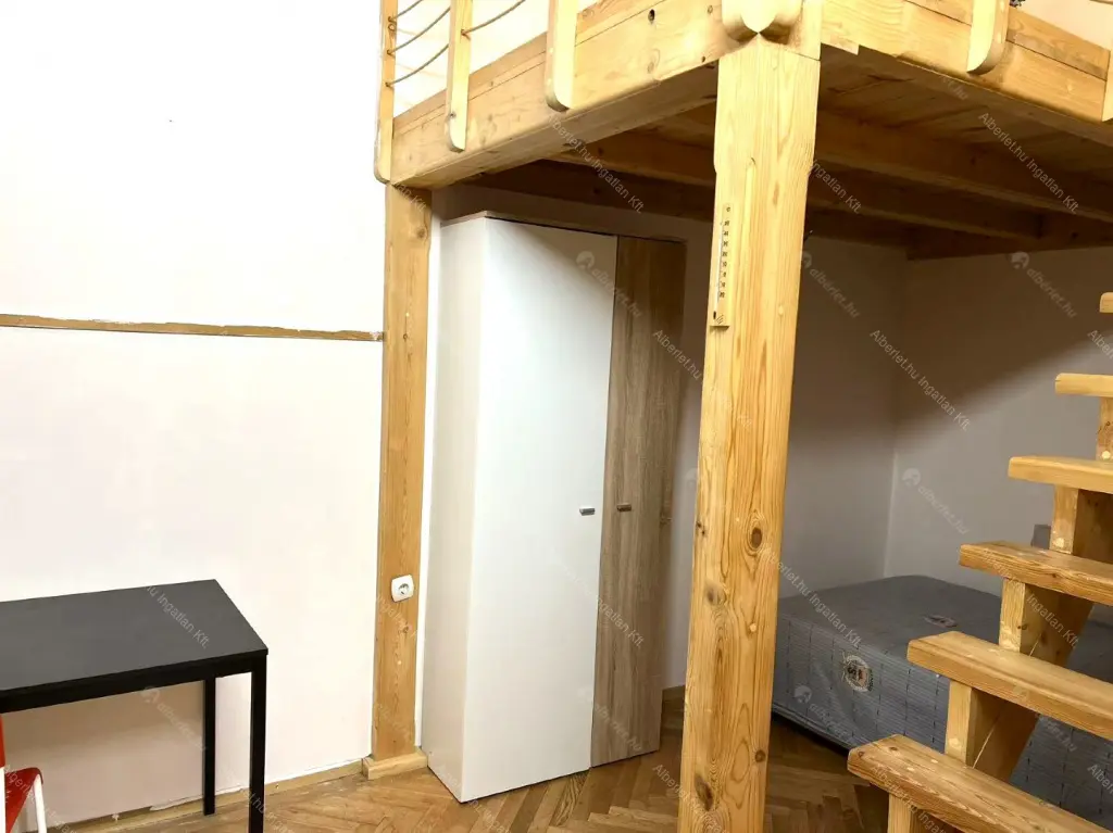 Kiadó albérlet 240000 Ft/hó áron: Budapest, VII. kerület  Almássy utca. Mérete: 42 nm, 2 szobás | Alberlet.hu - 6668680