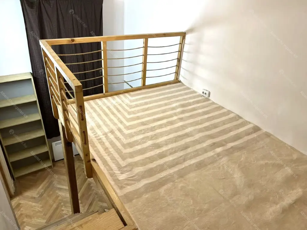 Kiadó albérlet 240000 Ft/hó áron: Budapest, VII. kerület  Almássy utca. Mérete: 42 nm, 2 szobás | Alberlet.hu - 6668682