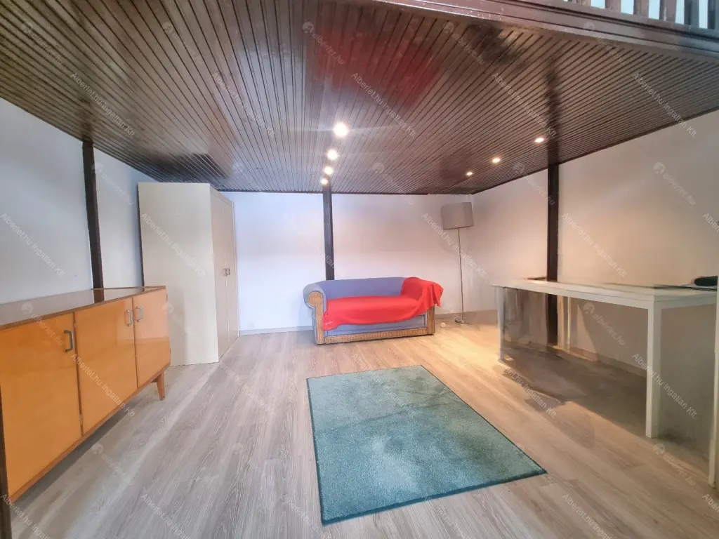 Kiadó albérlet 170000 Ft/hó áron: Budapest, VII. kerület  Alsó erdősor. Mérete: 34 nm, 1 szobás | Alberlet.hu - 6700657