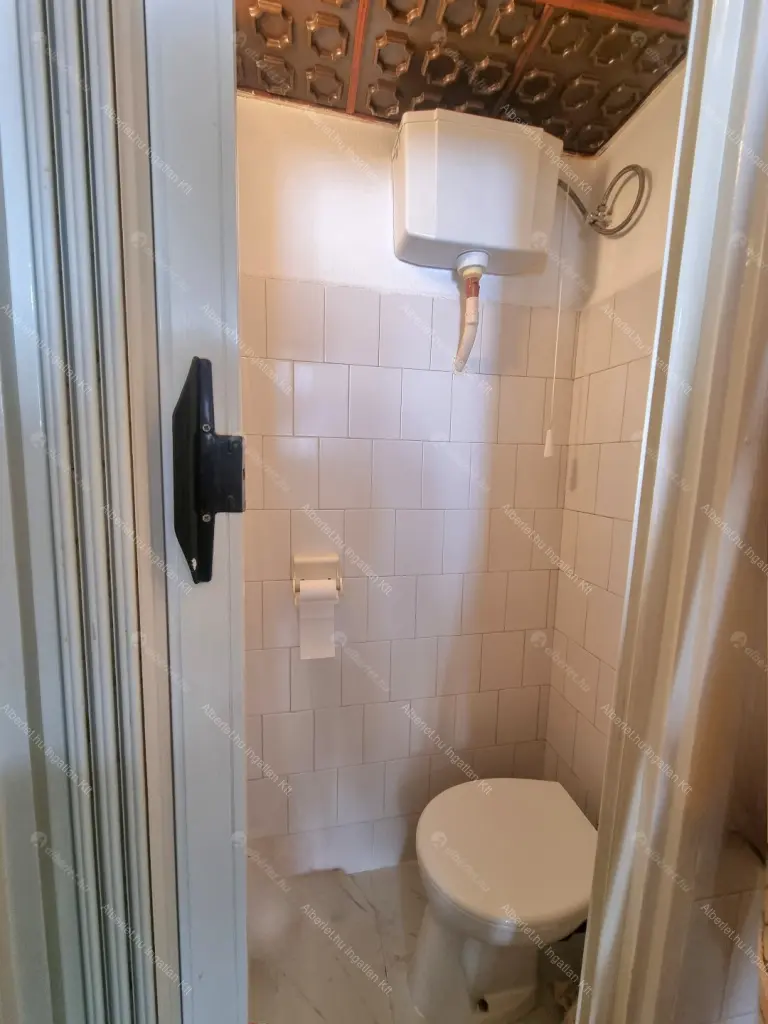 Kiadó albérlet 170000 Ft/hó áron: Budapest, VII. kerület  Alsó erdősor. Mérete: 34 nm, 1 szobás | Alberlet.hu - 6700662