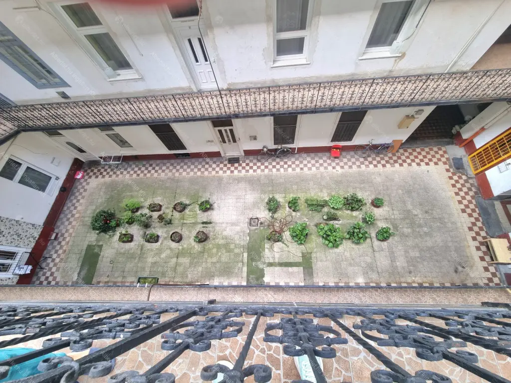 Kiadó albérlet 170000 Ft/hó áron: Budapest, VII. kerület  Alsó erdősor. Mérete: 34 nm, 1 szobás | Alberlet.hu - 6700670