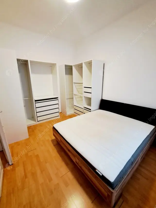 Kiadó albérlet 350000 Ft/hó áron: Budapest, VII. kerület  Alsó erdősor. Mérete: 60 nm, 2 szobás | Alberlet.hu - 6526675
