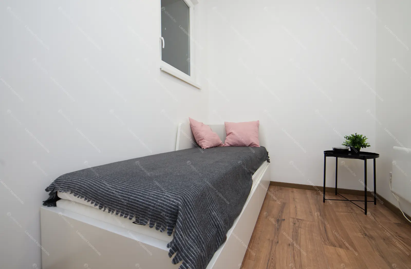 Kiadó albérlet 139000 Ft/hó áron: Budapest, VII. kerület  Alsó erdősor. Mérete: 68 nm, 3 szobás | Alberlet.hu - 6690476