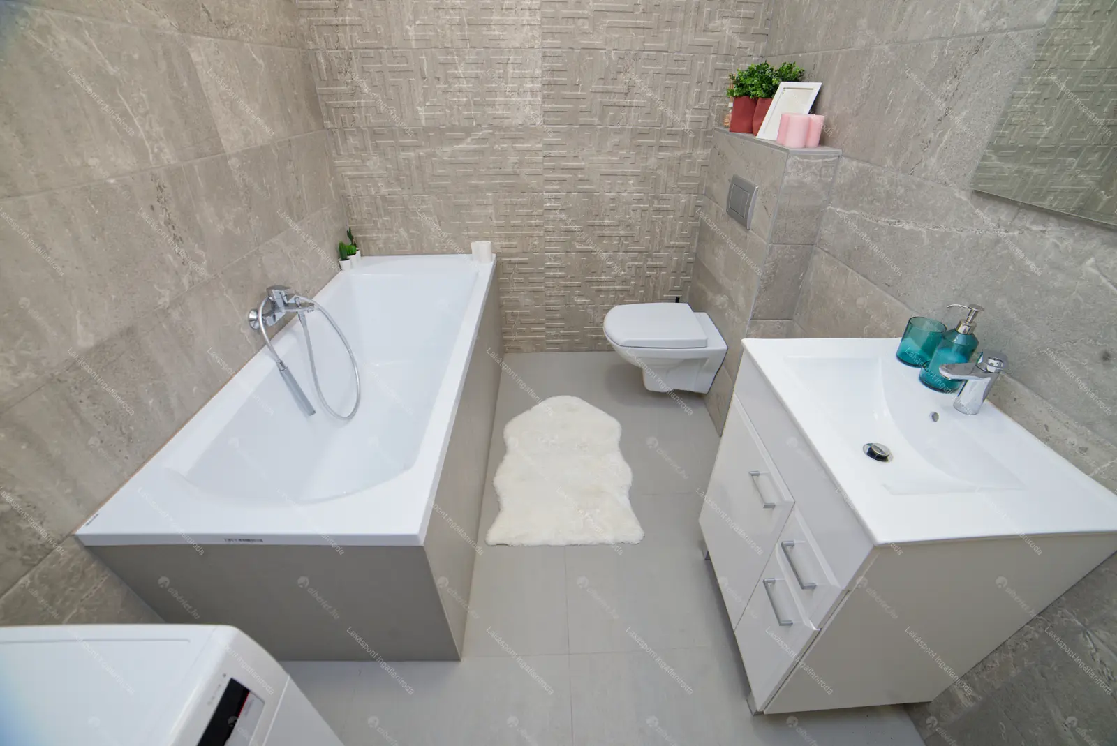 Kiadó albérlet 360000 Ft/hó áron: Budapest, VII. kerület  Alsó erdősor. Mérete: 68 nm, 3 szobás | Alberlet.hu - 6694293