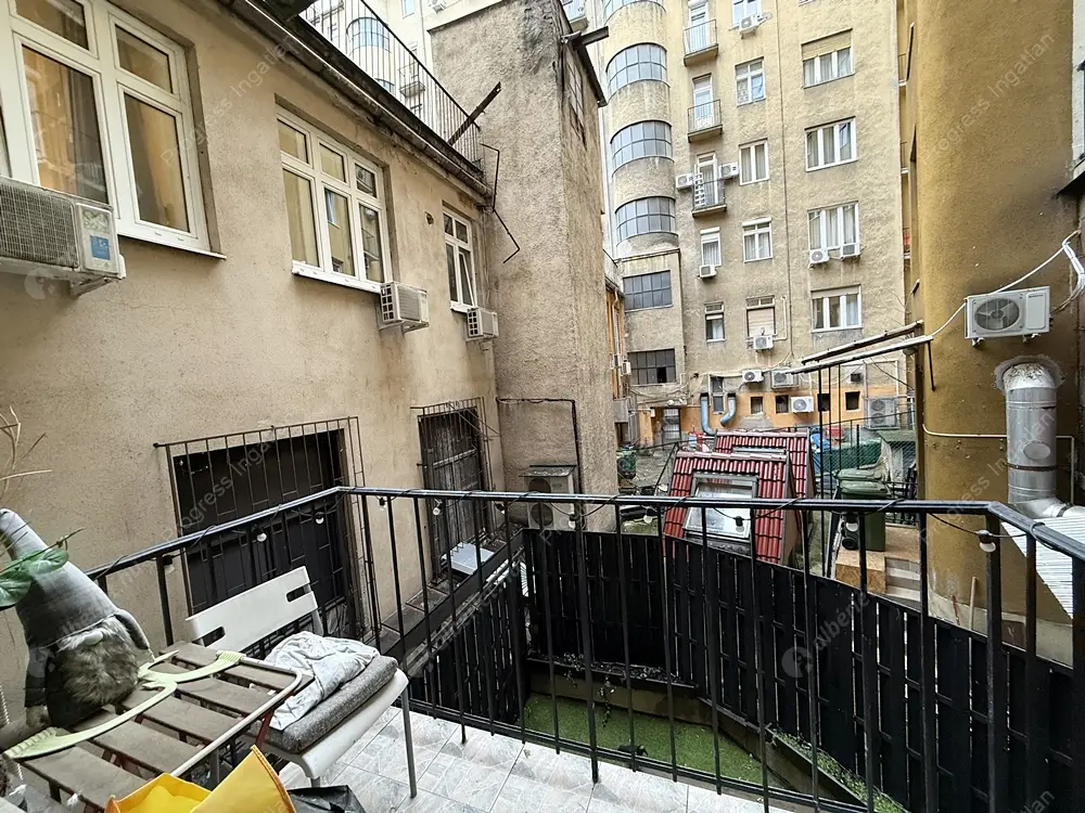 Kiadó albérlet 190000 Ft/hó áron: Budapest, VII. kerület  Asbóth utca. Mérete: 25 nm, 1 szobás | Alberlet.hu - 6638821