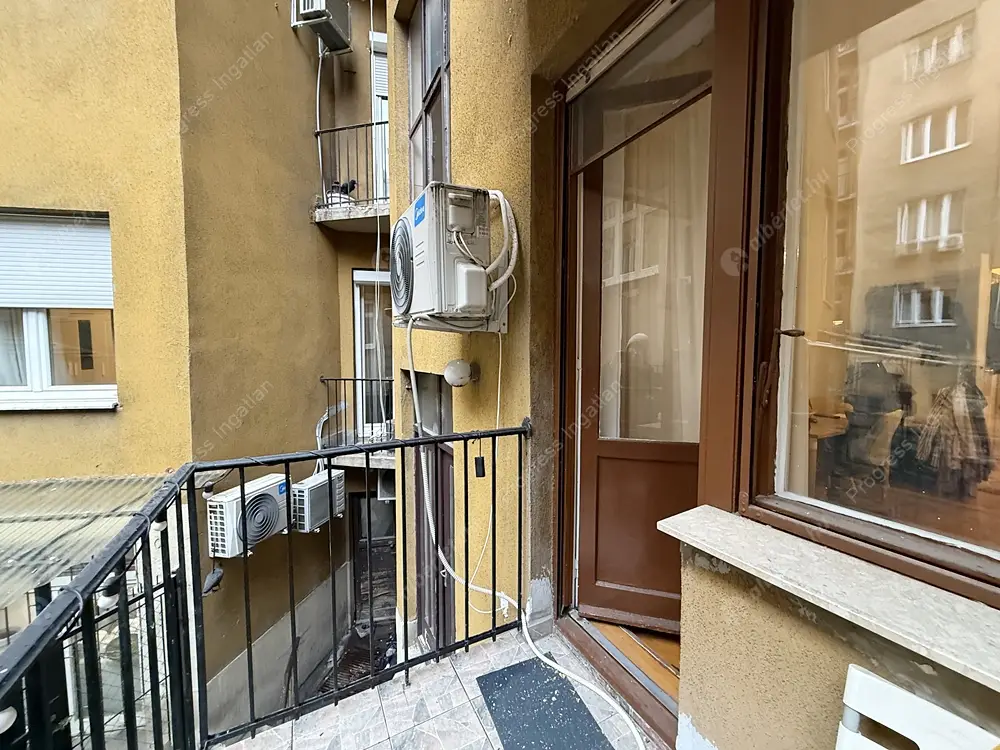 Kiadó albérlet 190000 Ft/hó áron: Budapest, VII. kerület  Asbóth utca. Mérete: 25 nm, 1 szobás | Alberlet.hu - 6638822