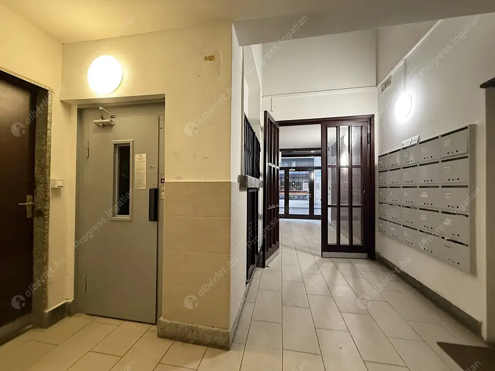 Kiadó albérlet 190000 Ft/hó áron: Budapest, VII. kerület  Asbóth utca. Mérete: 25 nm, 1 szobás | Alberlet.hu - 6638828