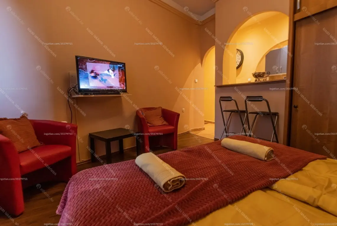 Kiadó albérlet 210000 Ft/hó áron: Budapest, VII. kerület  Asbóth utca. Mérete: 26 nm, 1 szobás | Alberlet.hu - 6649140