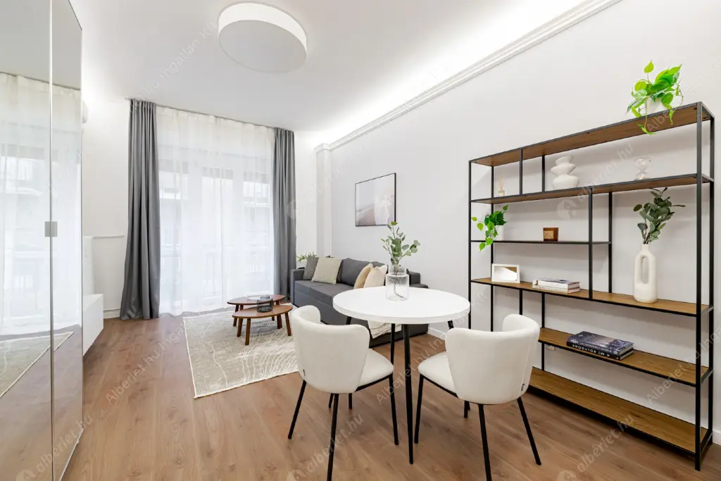 Kiadó albérlet 280000 Ft/hó áron: Budapest, VII. kerület  Asbóth utca. Mérete: 33 nm, 1 szobás | Alberlet.hu - 6589058