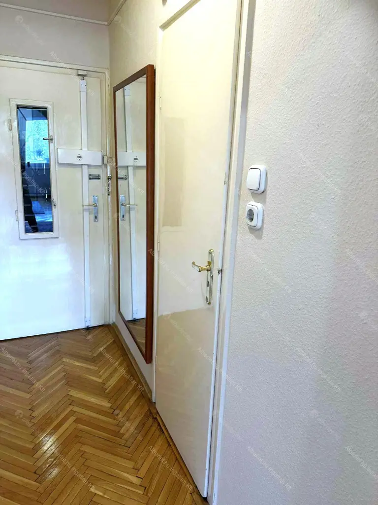 Kiadó albérlet 200000 Ft/hó áron: Budapest, VII. kerület  Bajza utca. Mérete: 32 nm, 1 szobás | Alberlet.hu - 6649772