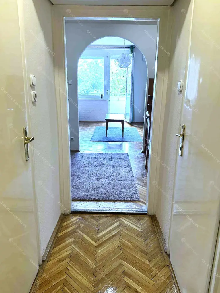 Kiadó albérlet 200000 Ft/hó áron: Budapest, VII. kerület  Bajza utca. Mérete: 32 nm, 1 szobás | Alberlet.hu - 6649776