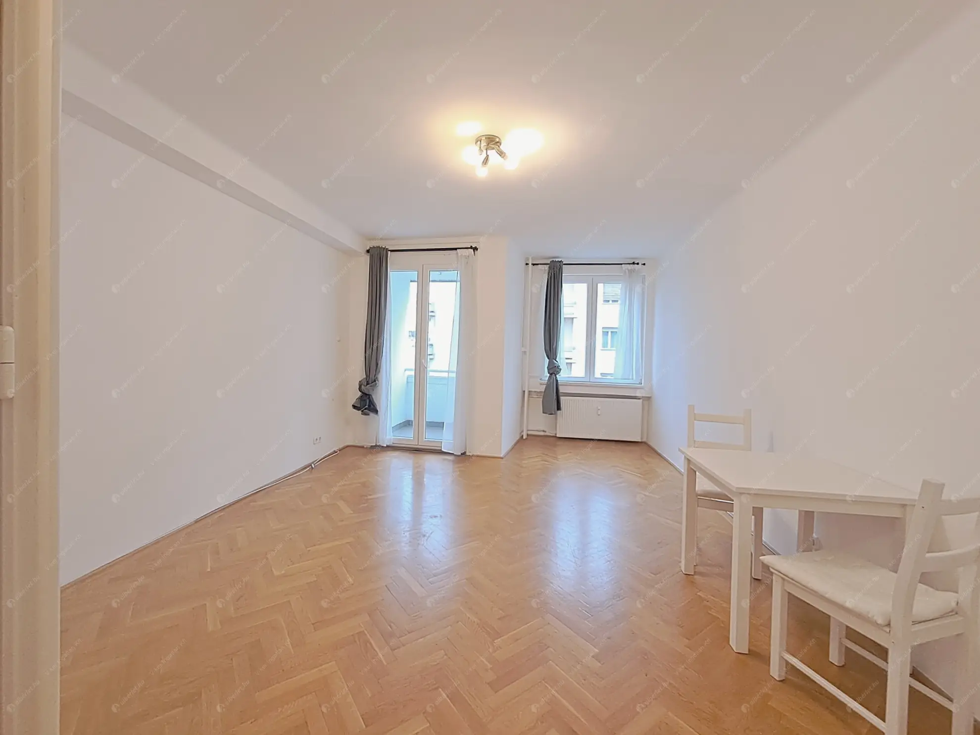 Kiadó albérlet 180000 Ft/hó áron: Budapest, VII. kerület  Bajza utca. Mérete: 40 nm, 1 szobás | Alberlet.hu - 6606783