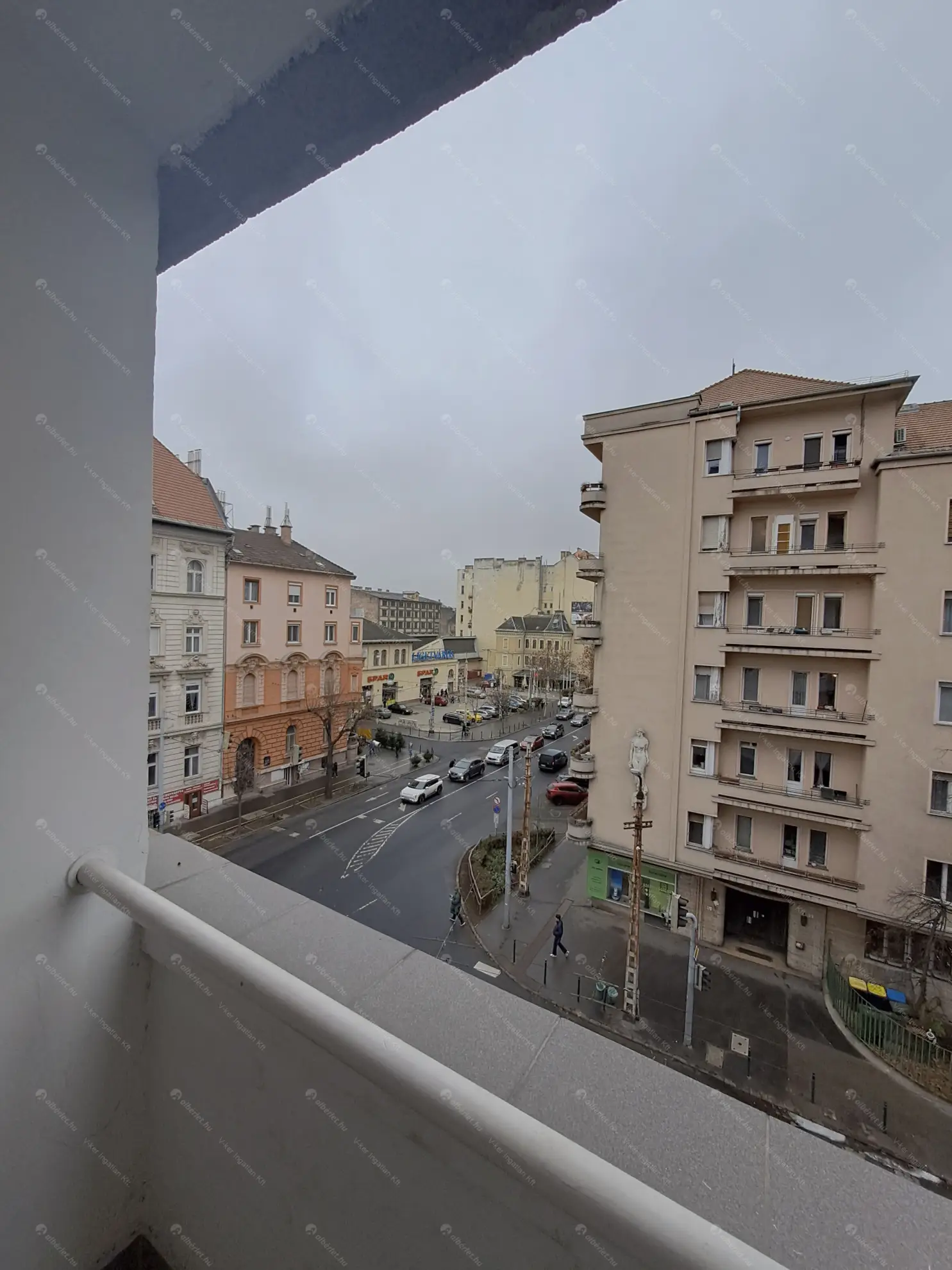 Kiadó albérlet 180000 Ft/hó áron: Budapest, VII. kerület  Bajza utca. Mérete: 40 nm, 1 szobás | Alberlet.hu - 6606787