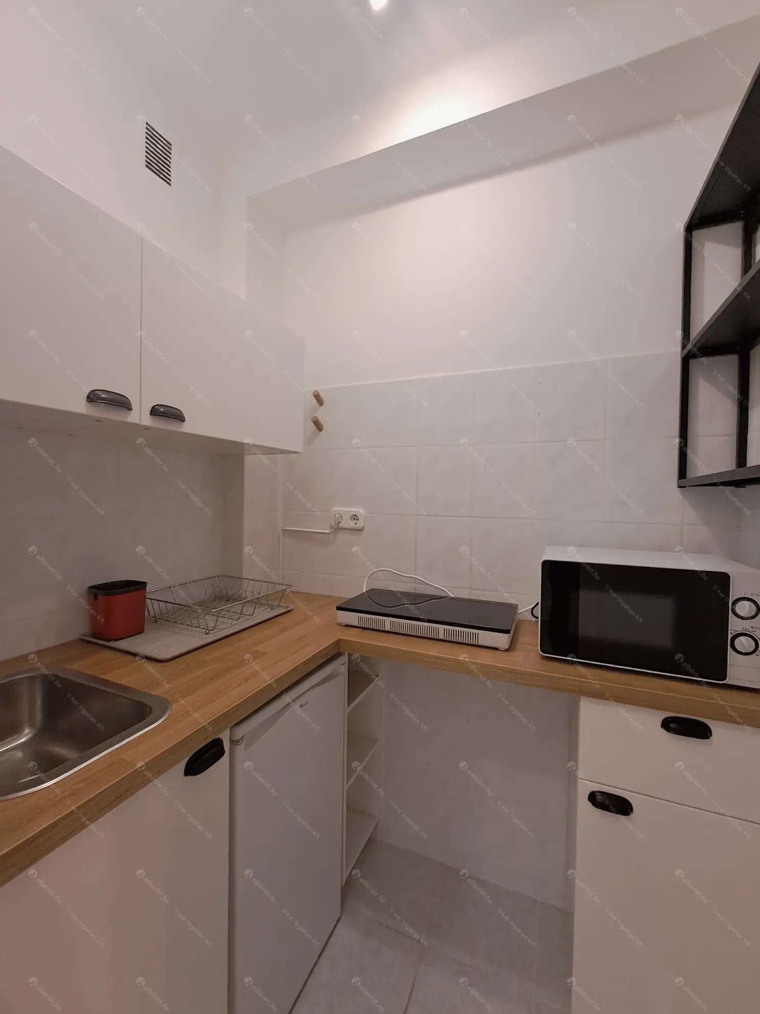 Kiadó albérlet 180000 Ft/hó áron: Budapest, VII. kerület  Bajza utca. Mérete: 40 nm, 1 szobás | Alberlet.hu - 6606800