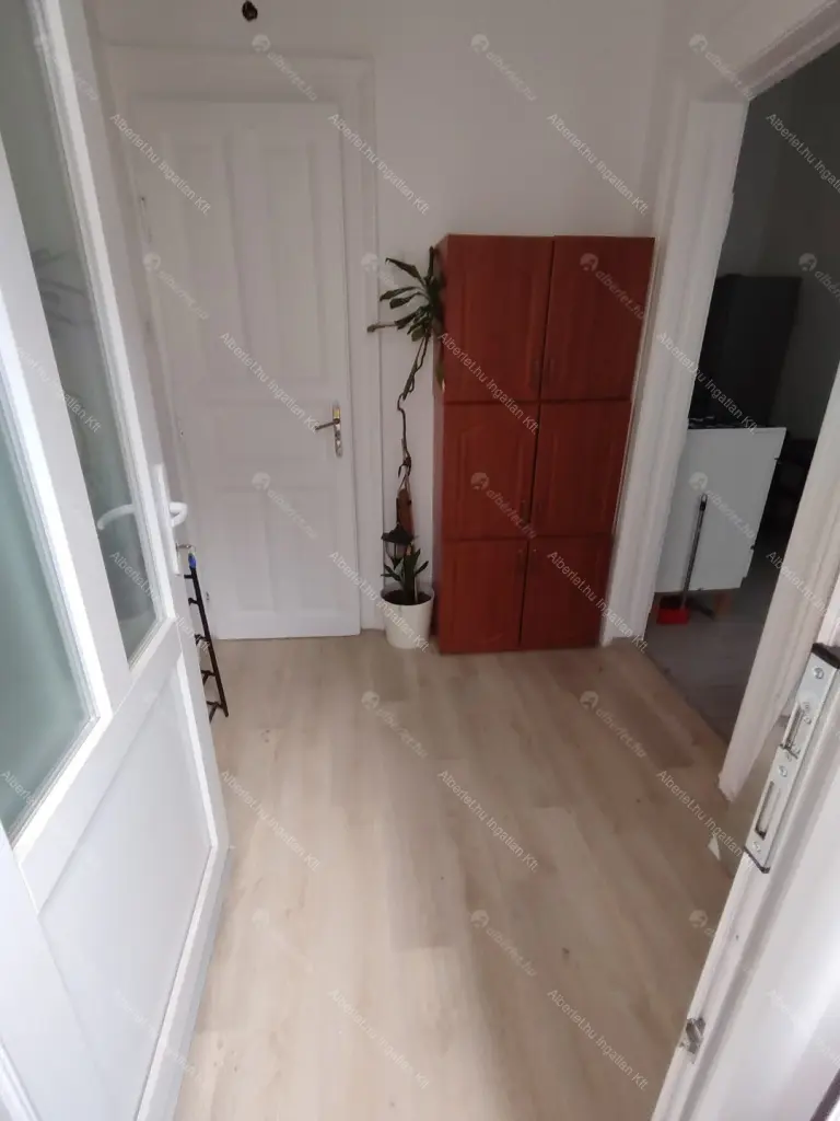 Kiadó albérlet 200000 Ft/hó áron: Budapest, VII. kerület  Bethlen Gábor utca. Mérete: 32 nm, 1 szobás | Alberlet.hu - 6704843