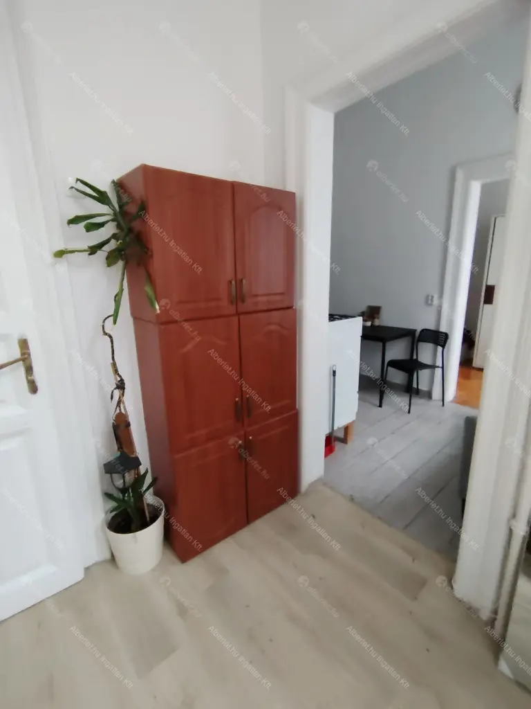 Kiadó albérlet 200000 Ft/hó áron: Budapest, VII. kerület  Bethlen Gábor utca. Mérete: 32 nm, 1 szobás | Alberlet.hu - 6709568