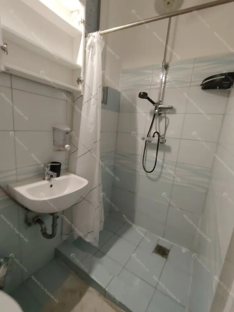 Kiadó albérlet 200000 Ft/hó áron: Budapest, VII. kerület  Bethlen Gábor utca. Mérete: 32 nm, 1 szobás | Alberlet.hu - 6709569