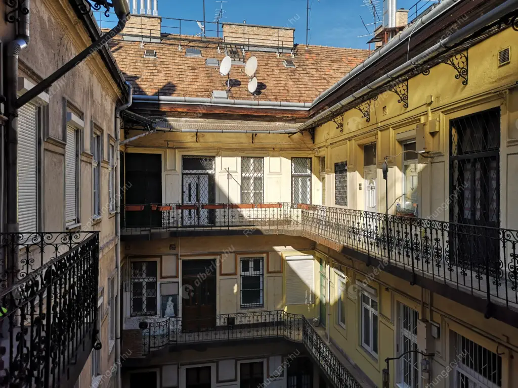 Kiadó albérlet 260000 Ft/hó áron: Budapest, VII. kerület  Bethlen Gábor utca. Mérete: 73 nm, 2 szobás | Alberlet.hu - 6567211